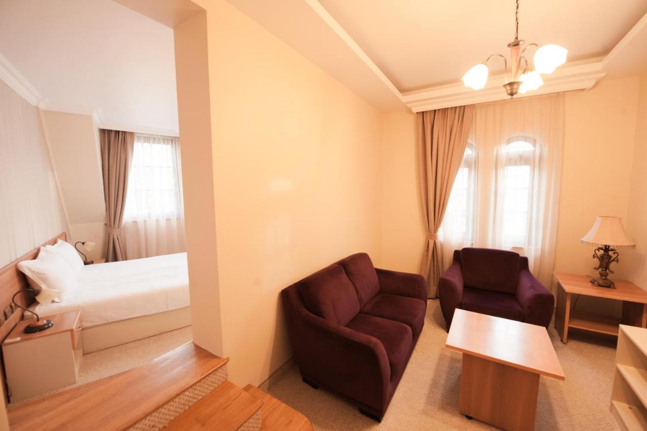 Hotel Central Svilengrad ภายนอก รูปภาพ